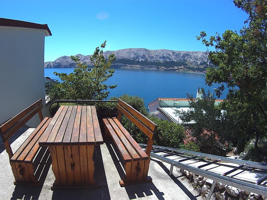 Apartments Peric Baška Esterno foto