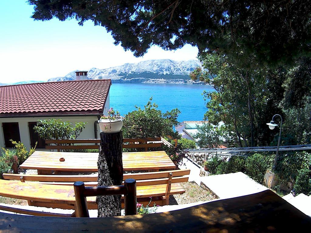 Apartments Peric Baška Esterno foto