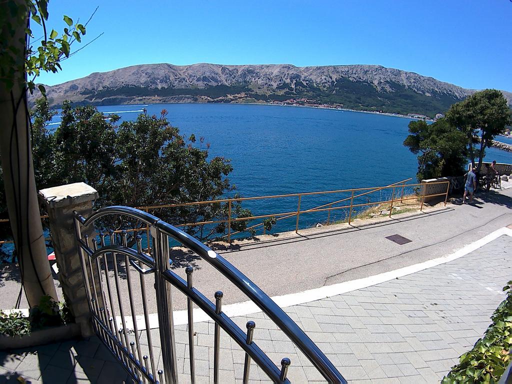 Apartments Peric Baška Esterno foto